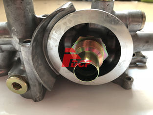 Kobelcoの掘削機のディーゼル機関のためのエンジンJ05オイル クーラー カバーはSK210-8を分けます